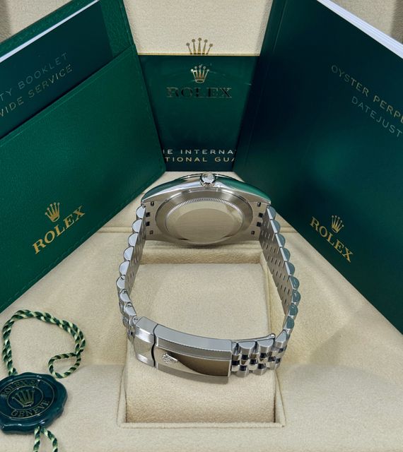 Rolex Datejust 41 126334 Image 4